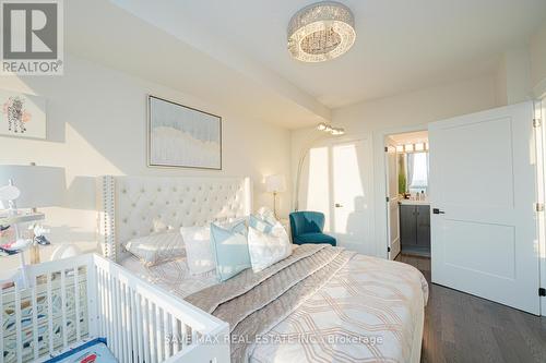 4202 - 2230 Lake Shore Boulevard W, Toronto, ON - Indoor Photo Showing Bedroom