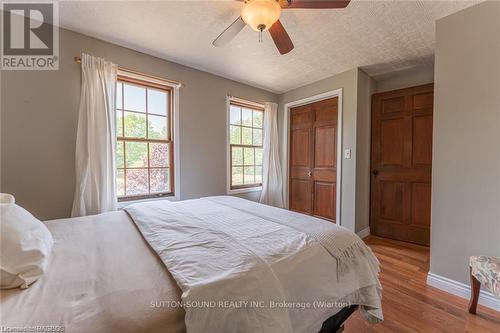 43 Berford Lake Road, South Bruce Peninsula, ON - Indoor Photo Showing Bedroom