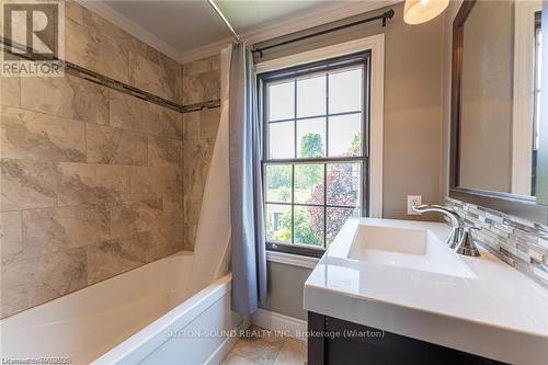 43 Berford Lake Road, South Bruce Peninsula, ON - Indoor Photo Showing Bathroom