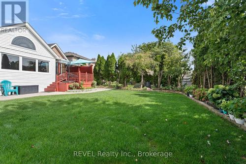 7712 Southwood Drive, Niagara Falls (208 - Mt. Carmel), ON - Outdoor