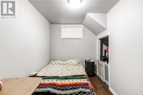 78 Logan Avenue, Sudbury, ON - Indoor Photo Showing Bedroom