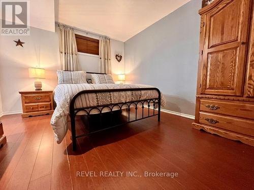 141 Malette Crescent, Timmins (Tnw - Riverpark), ON - Indoor Photo Showing Bedroom