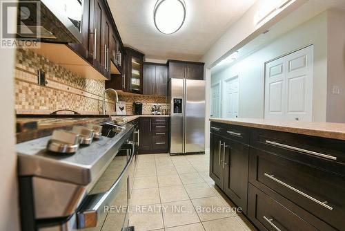 141 Malette Crescent, Timmins (Tnw - Riverpark), ON - Indoor Photo Showing Kitchen