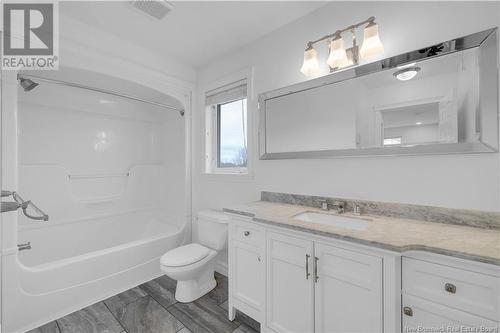 8 Blanchard Lane, Saint John, NB - Indoor Photo Showing Bathroom