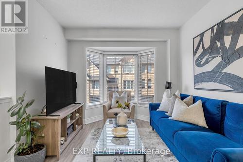 94 - 1168 Arena Road, Mississauga, ON - Indoor Photo Showing Living Room