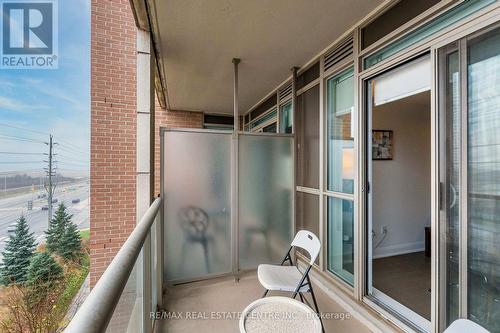 414 - 2480 Prince Michael Drive, Oakville, ON - Outdoor With Exterior