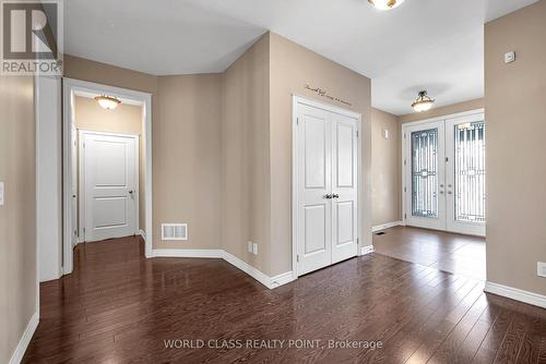 558 Alfred Hughes Avenue, Oakville, ON - Indoor Photo Showing Other Room