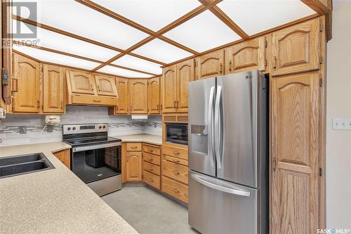 478 Anglin Court, Saskatoon, SK - Indoor Photo Showing Kitchen With Stainless Steel Kitchen With Double Sink