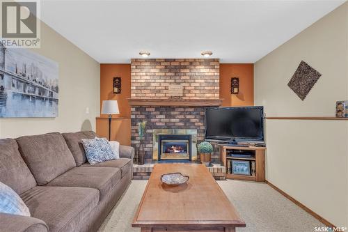 478 Anglin Court, Saskatoon, SK - Indoor Photo Showing Living Room With Fireplace