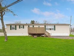 131 Milo Terrace  Beaver Bank, NS B4E 1N5