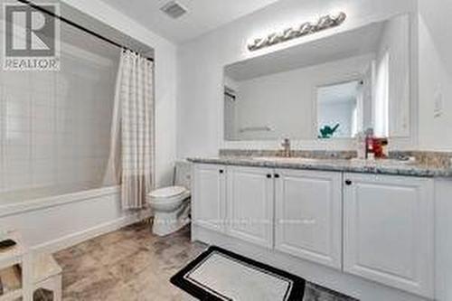 83 Hartley Avenue, Brant, ON - Indoor Photo Showing Bathroom