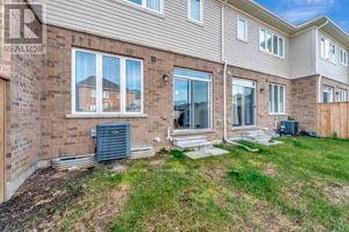 83 Hartley Avenue, Brant, ON - Outdoor