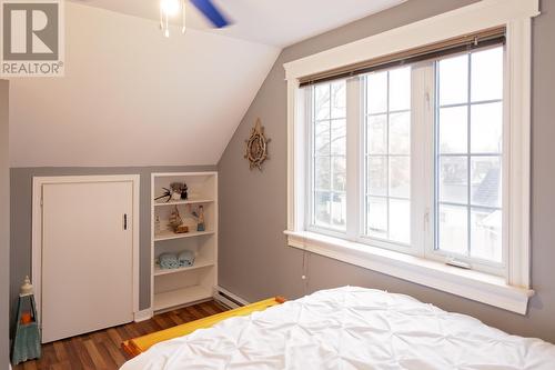 20 Bowes Street, Gander, NL - Indoor Photo Showing Bedroom