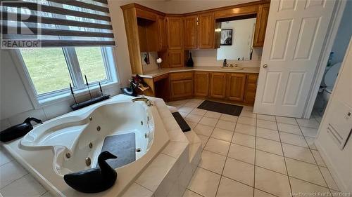 5 Ryan Lane, Grand-Sault/Grand Falls, NB - Indoor Photo Showing Bathroom