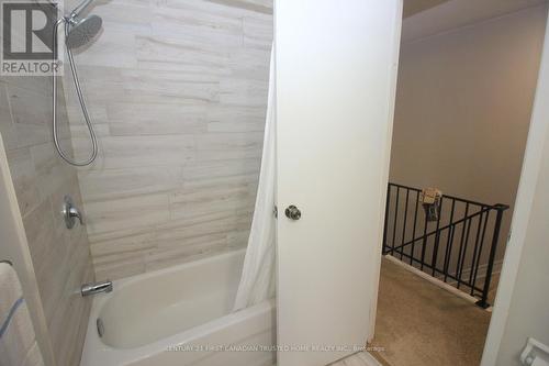 94 - 70 Fiddlers Green Road, London, ON - Indoor Photo Showing Bathroom