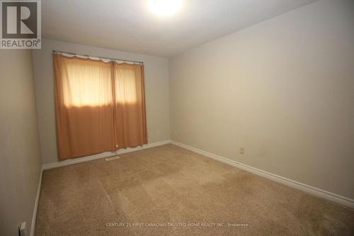 94 - 70 Fiddlers Green Road, London, ON - Indoor Photo Showing Other Room