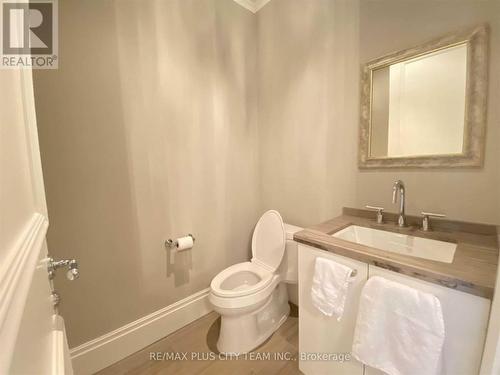 4701 - 311 Bay Street, Toronto, ON - Indoor Photo Showing Bathroom