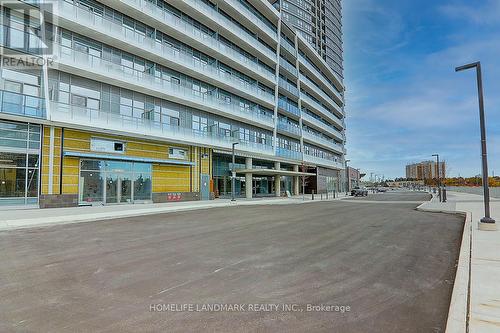 A1605 - 30 Upper Mall Way, Vaughan, ON - Outdoor