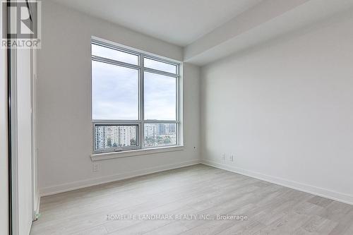 A1605 - 30 Upper Mall Way, Vaughan, ON - Indoor Photo Showing Other Room