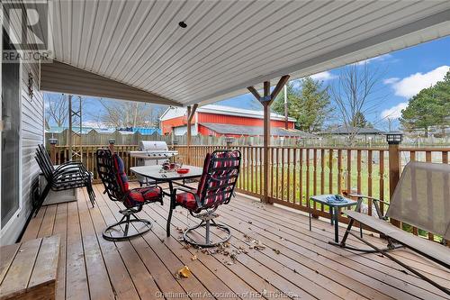 112 Victoria Street, Merlin, ON - Outdoor With Deck Patio Veranda With Exterior