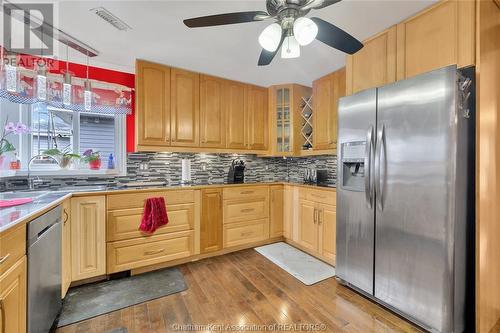 112 Victoria Street, Merlin, ON - Indoor Photo Showing Kitchen