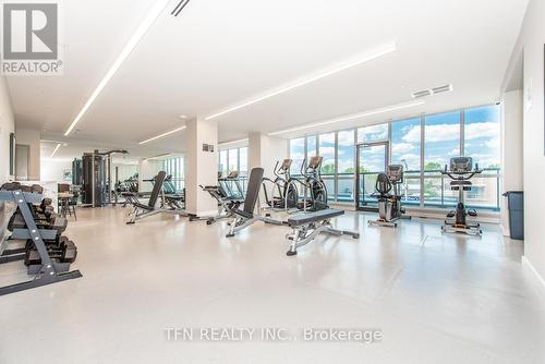 417 - 1603 Eglinton Avenue W, Toronto, ON - Indoor Photo Showing Gym Room