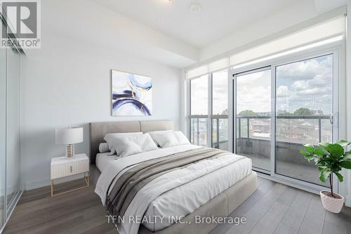 417 - 1603 Eglinton Avenue W, Toronto, ON - Indoor Photo Showing Bedroom