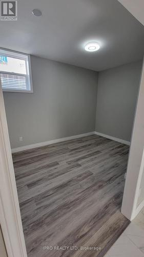 296 Hickling Trail, Barrie, ON - Indoor Photo Showing Other Room