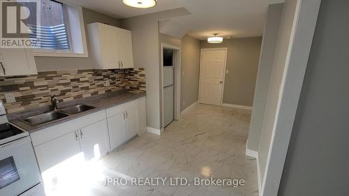 296 Hickling Trail, Barrie, ON - Indoor Photo Showing Kitchen With Double Sink