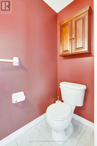 874 Shelborne Street, London, ON - Indoor Photo Showing Bathroom