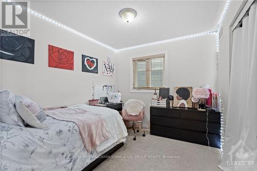 716 Summergaze Street, Ottawa, ON - Indoor Photo Showing Bedroom