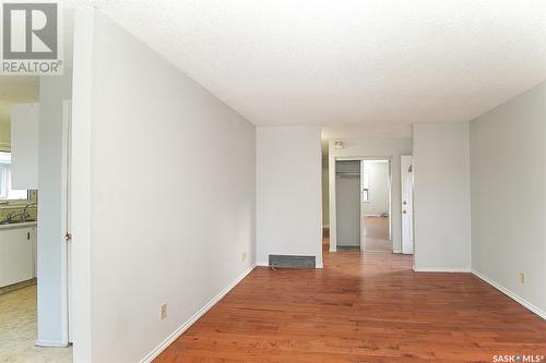 58 Hooper Bay, Regina, SK - Indoor Photo Showing Other Room