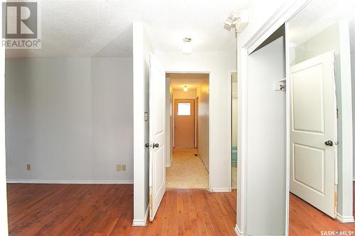 58 Hooper Bay, Regina, SK - Indoor Photo Showing Other Room