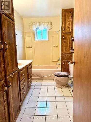 13 Brock Crescent, Kapuskasing, ON - Indoor Photo Showing Bathroom