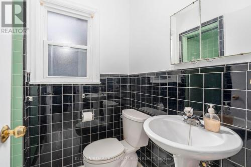 103 Holcolm Road, Toronto, ON - Indoor Photo Showing Bathroom