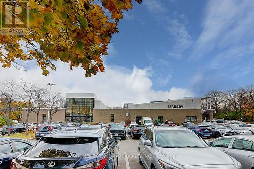 A1606 - 30 Upper Mall Way, Vaughan, ON - Outdoor