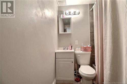 224-226 Church Street, Moncton, NB - Indoor Photo Showing Bathroom