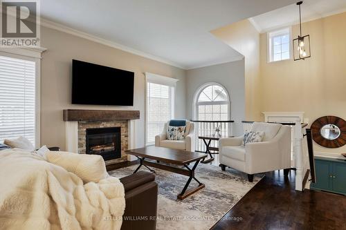 91 Biscayne Crescent, Orangeville, ON - Indoor Photo Showing Living Room With Fireplace