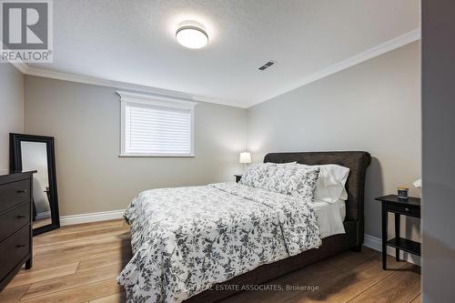 91 Biscayne Crescent, Orangeville, ON - Indoor Photo Showing Bedroom