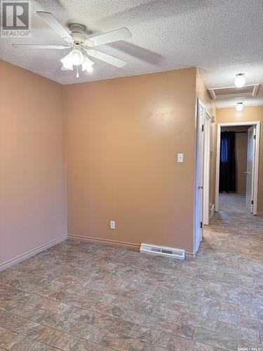 251&255 17Th Avenue Ne, Swift Current, SK - Indoor Photo Showing Other Room