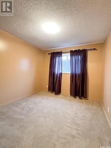 251&255 17Th Avenue Ne, Swift Current, SK - Indoor Photo Showing Other Room