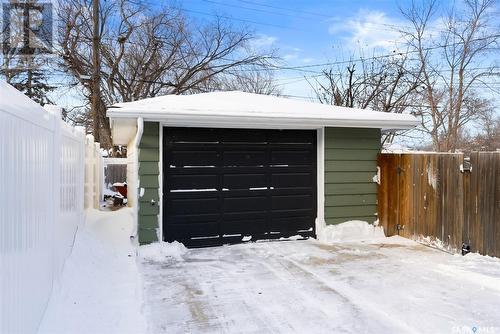 3626 Anson Street, Regina, SK - Outdoor