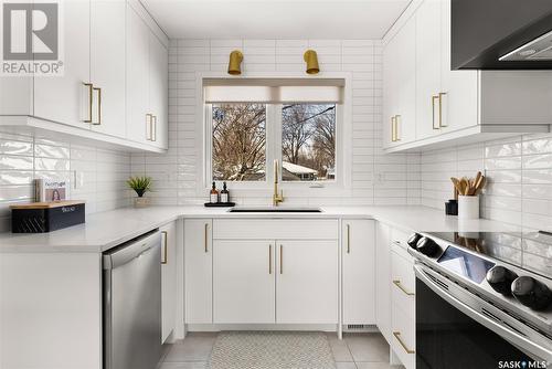 3626 Anson Street, Regina, SK - Indoor Photo Showing Kitchen With Upgraded Kitchen