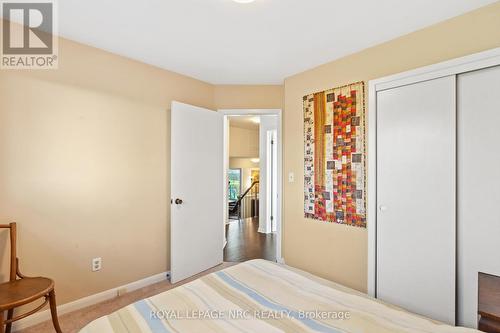 1940 Wagg Road, Niagara-On-The-Lake (102 - Lakeshore), ON - Indoor Photo Showing Bedroom