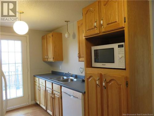 11 Longview Court, Saint John, NB - Indoor Photo Showing Kitchen With Double Sink