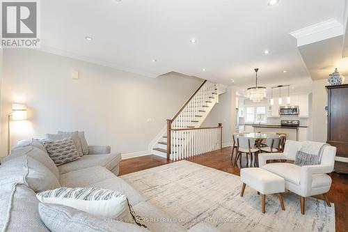 213 Heward Avenue, Toronto, ON - Indoor Photo Showing Living Room