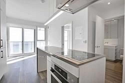 3704-15 Lower Jarvis St, Toronto, ON - Indoor Photo Showing Kitchen With Upgraded Kitchen