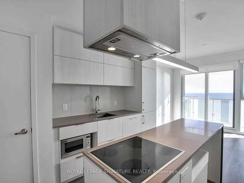 3704-15 Lower Jarvis St, Toronto, ON - Indoor Photo Showing Kitchen