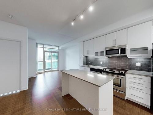 1201-1171 Queen St W, Toronto, ON - Indoor Photo Showing Kitchen With Upgraded Kitchen