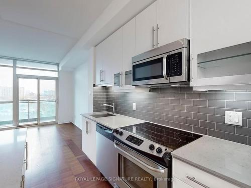 1201-1171 Queen St W, Toronto, ON - Indoor Photo Showing Kitchen With Upgraded Kitchen